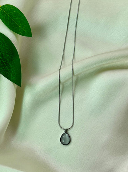 Teardrop Necklace